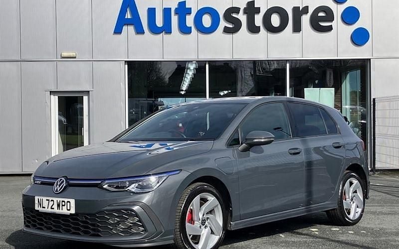 Used VW Golf VIII GTE 245 HP (180 kW) 2024 Hatchback