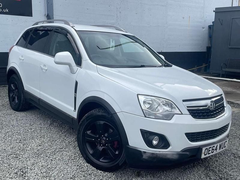 White Used 2015 Vauxhall Antara SUV | £3,495 (Fair price) - Image 1/4