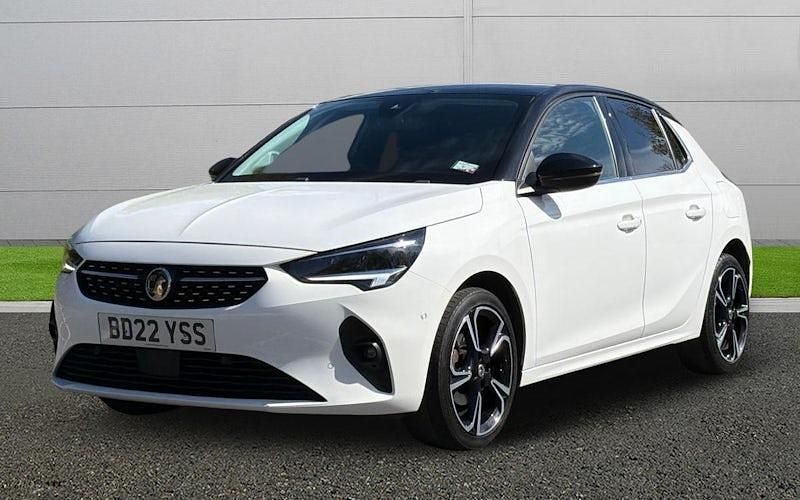 Second-hand Vauxhall Corsa Edition 75 CP (55 kW) 2022 Alb Hatchback