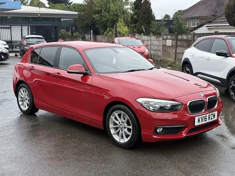 Used BMW 116 Efficient Dynamics 116 HP (85 kW) 2016 Red Hatchback