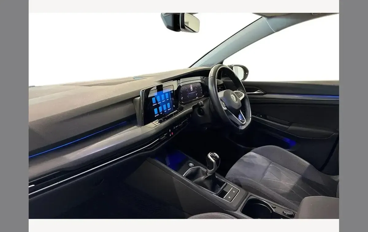 Used VW Golf VIII Style 130 HP (95 kW) 2020 Black Hatchback