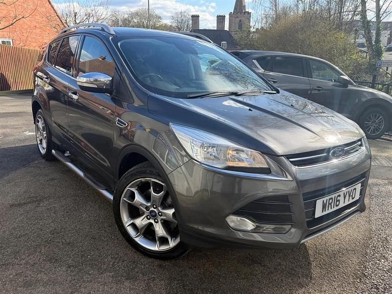 Used Ford Kuga Titanium 150 HP (110 kW) 2016 Grey SUV