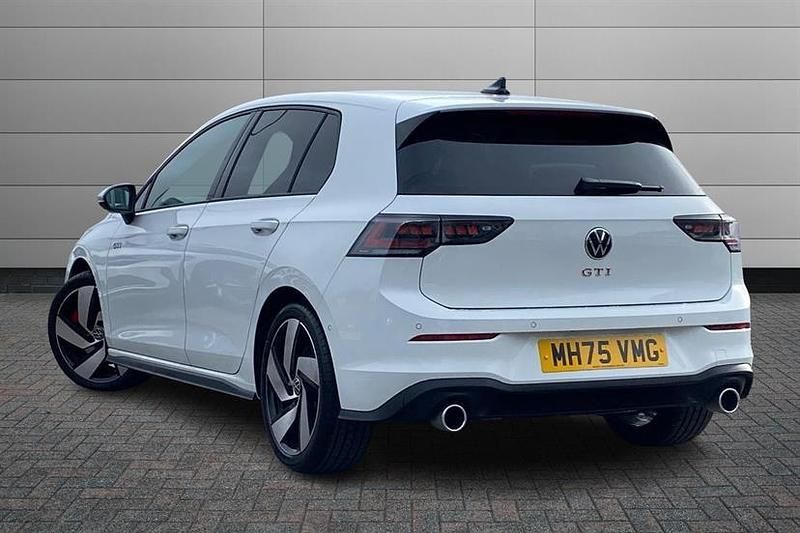 New VW Golf VIII GTI 265 HP (194 kW) 2026 Pure white Hatchback