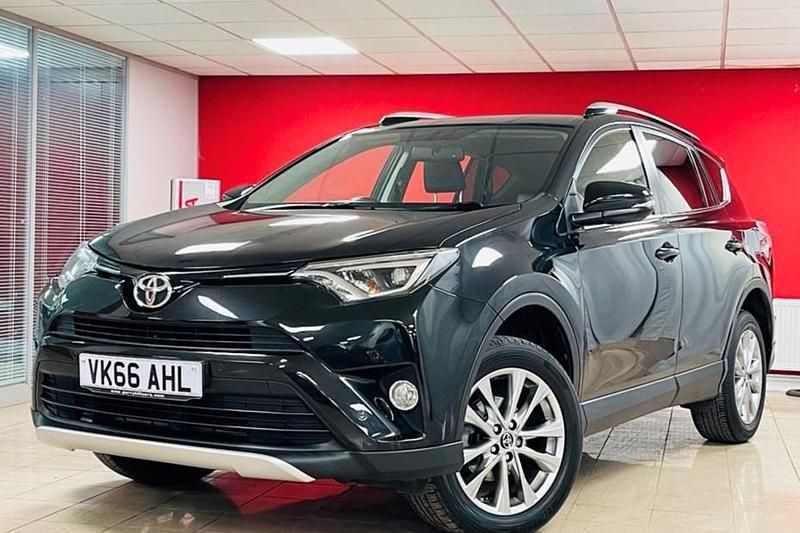 Black Used 2016 Toyota RAV4 SUV | £16,490 (Fair price) - Image 1/1