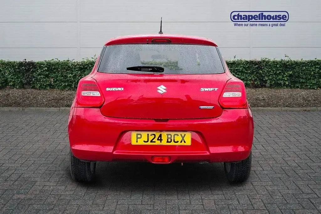 Używany Suzuki Swift SZ-L 2024 Czerwony Hatchback