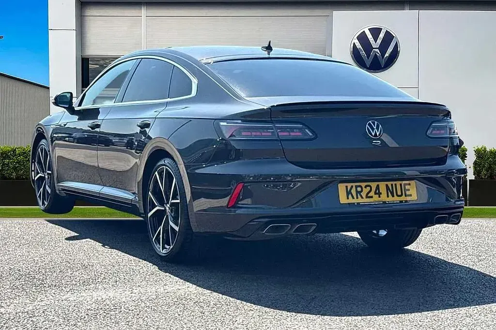 Used VW Arteon R 320 HP (235 kW) 2024 Grey Estate