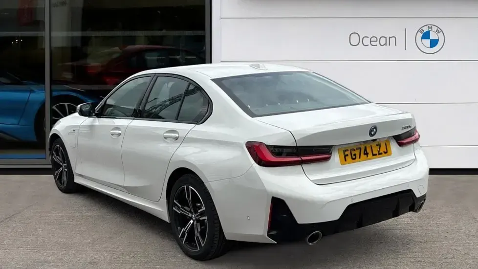 Used BMW 330e M Sport 288 HP (211 kW) 2024 White