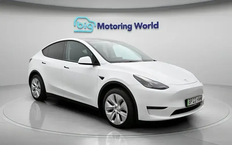 Used Tesla Model Y Long Range AWD 286 kW (389 HP) 2025 SUV