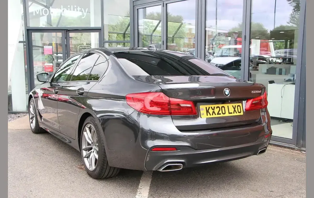 Used BMW 520 M Sport 187 HP (137 kW) 2020 Grey Sedan