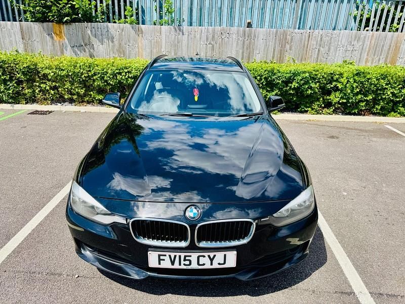 Black Used 2015 BMW 320 Efficient Dynamics Estate | £5,995 (Super price) - Image 1/4