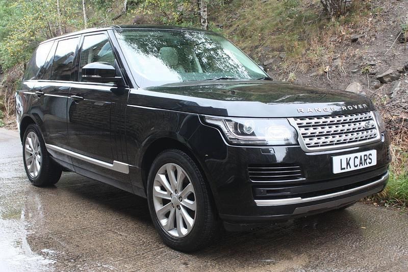 Black Used 2016 Land Rover Range Rover Vogue SUV | £20,495 (Super price) - Image 1/4