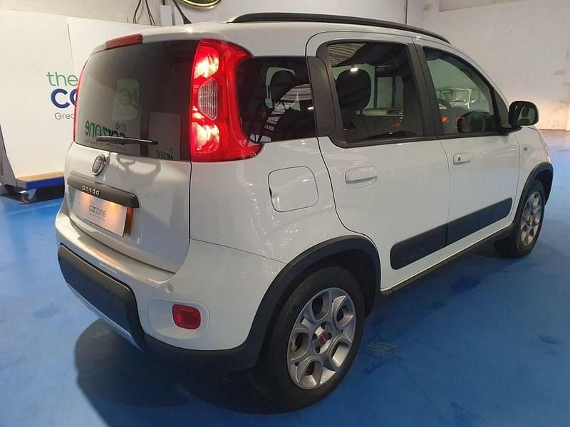 Used Fiat Panda 4x4 S 85 HP (62 kW) 2014 White Hatchback