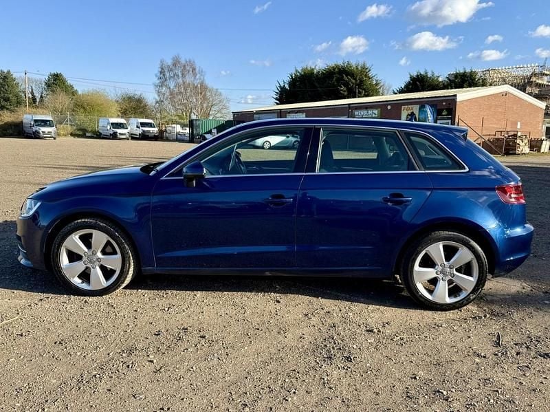 Used Audi A3 Sport 110 HP (80 kW) 2015 Blue Hatchback