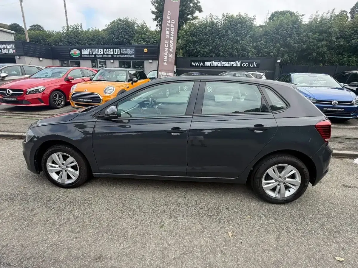 Used VW Polo SE 95 HP (69 kW) 2020 Grey Hatchback