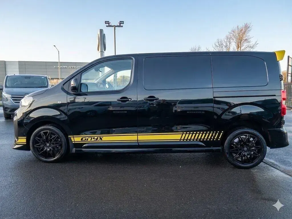 New Fiat Scudo 145 HP (106 kW) 2026 Black Van