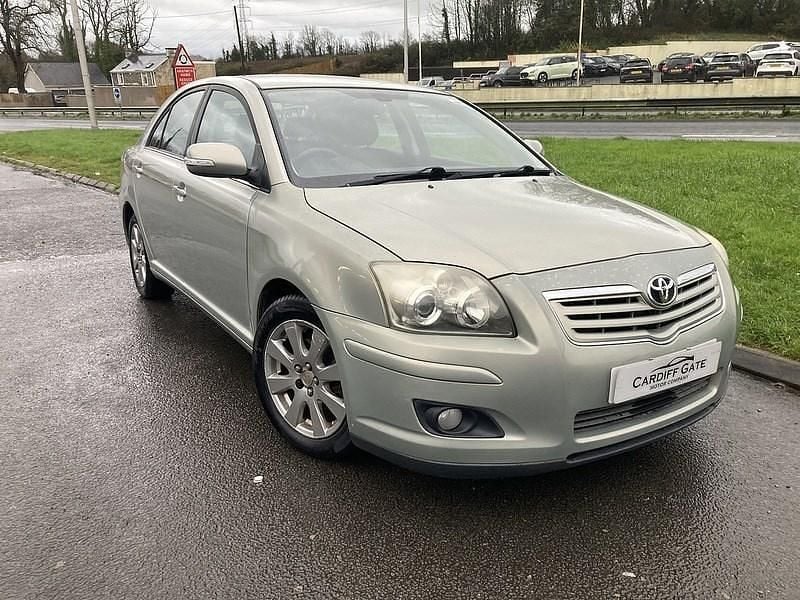 Silver Used 2007 Toyota Avensis Hatchback | £3,195 (Fair price) - Image 1/4