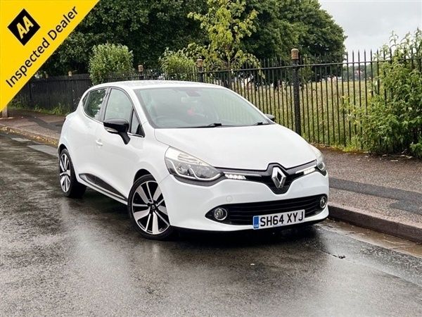 White Used 2014 Renault Clio IV Dynamique Hatchback | £5,495 (Fair price) - Image 1/4