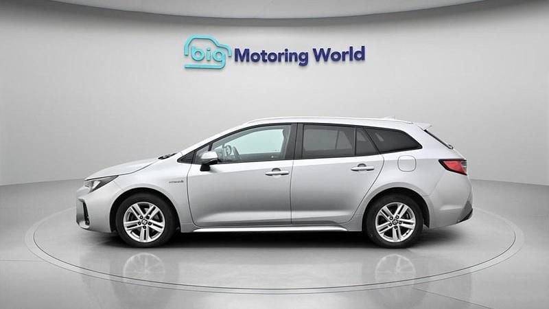 Used Suzuki Swace 140 HP (102 kW) 2023 Silver Estate