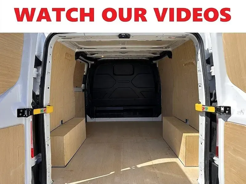 Used Ford Transit Custom 105 HP (77 kW) 2023 White Van