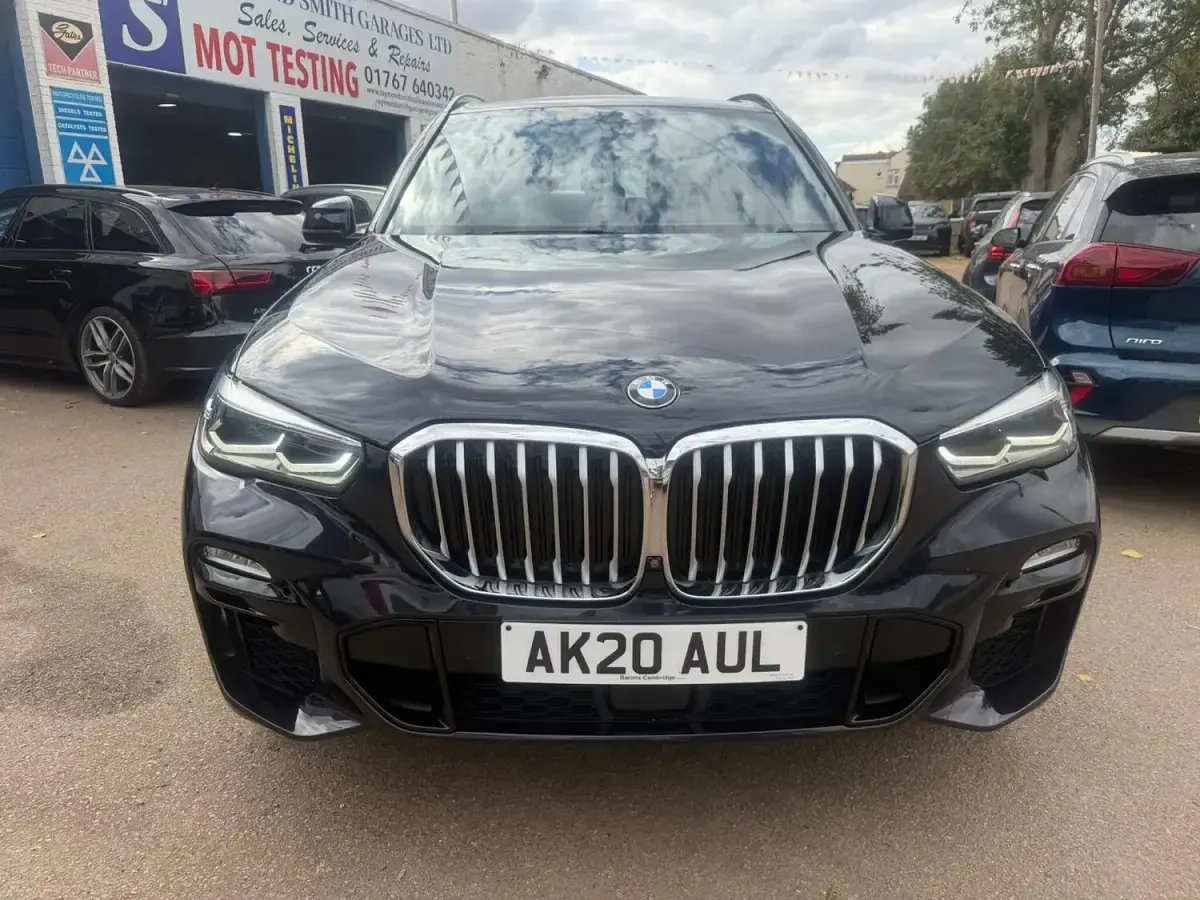 Used BMW X5 M Sport 261 HP (191 kW) 2020 Black SUV