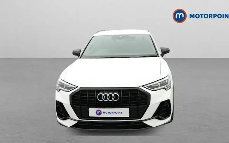 Usado Audi Q3 Black Edition 150 HP (110 kW) 2022 Branco SUV
