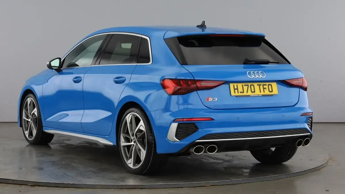 Used Audi S3 Sportback Comfort 306 HP (225 kW) 2020 Blue Hatchback