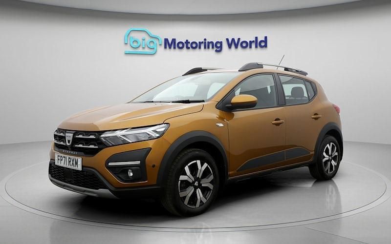 Used Dacia Sandero Prestige 91 HP (66 kW) 2022 Orange Hatchback