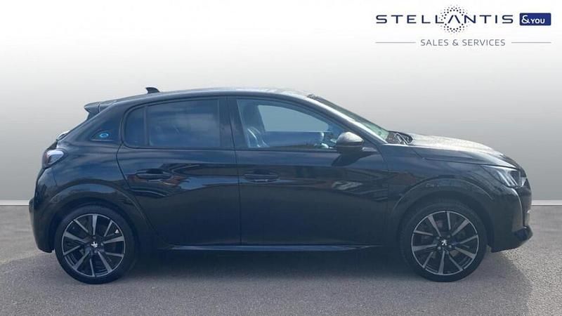 Used Peugeot e-208 GT 98 kW (134 HP) 2023 Black Hatchback