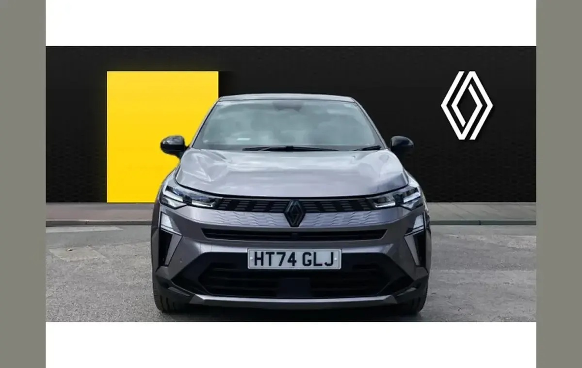 Usado Renault Symbioz Iconic Esprit Alpine 143 HP (105 kW) 2024 Cinzento SUV