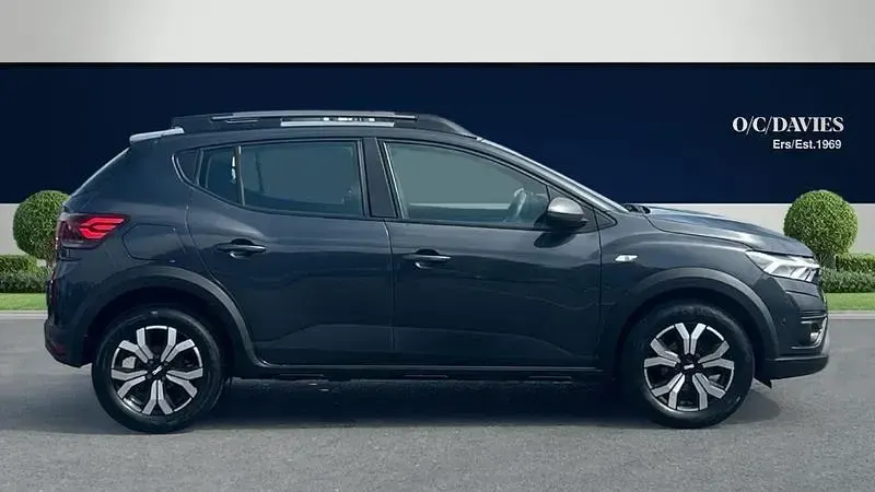 Used Dacia Sandero Journey 90 HP (66 kW) 2023 Grey Hatchback