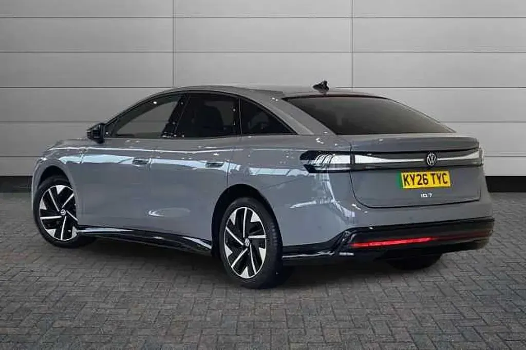 New VW ID.7 Pro 210 kW (286 HP) 2026 Moonstone grey Hatchback