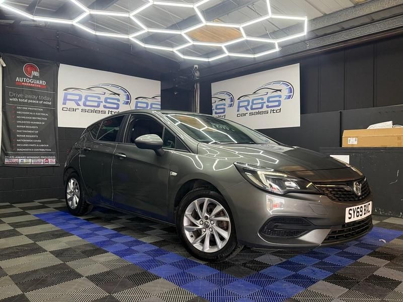 Second-hand Vauxhall Astra 122 CP (89 kW) 2020 Gri Hatchback