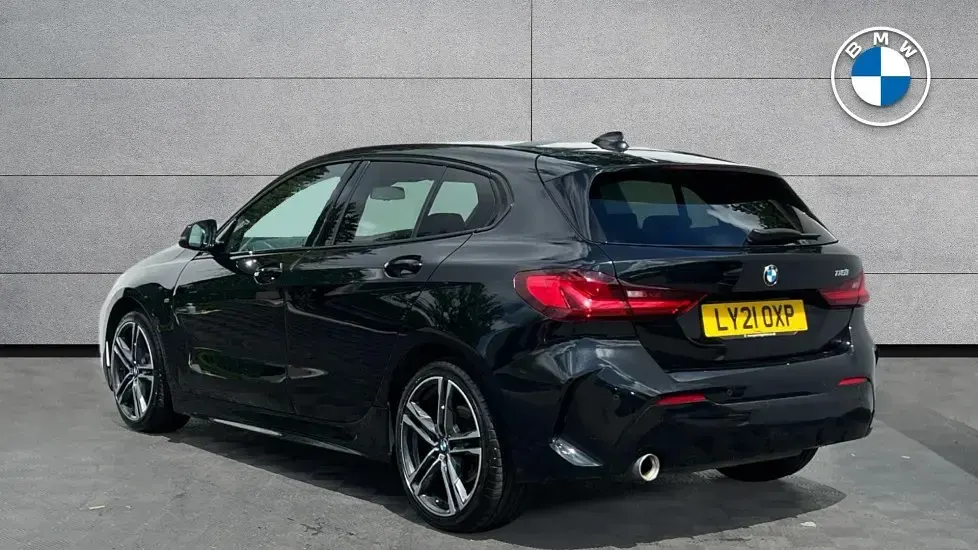 Used BMW 118 M Sport 136 HP (100 kW) 2021 Black Hatchback
