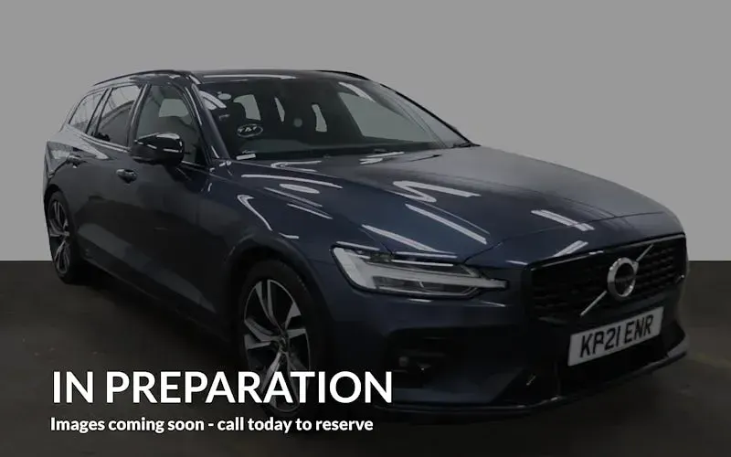 Used Volvo V60 R-Design 250 HP (183 kW) 2021 Estate