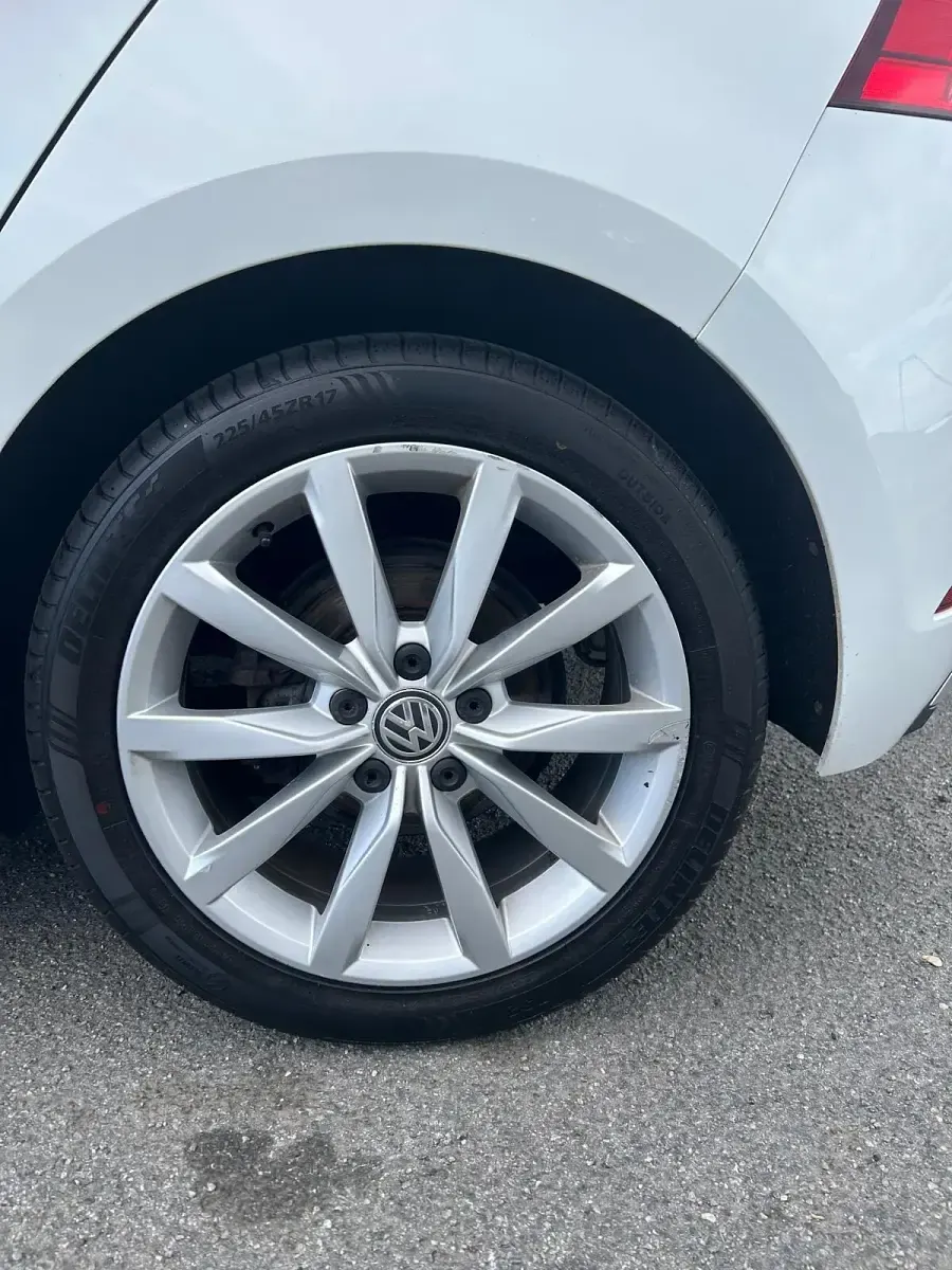 Used VW Golf VII GT 150 HP (110 kW) 2018 White Hatchback