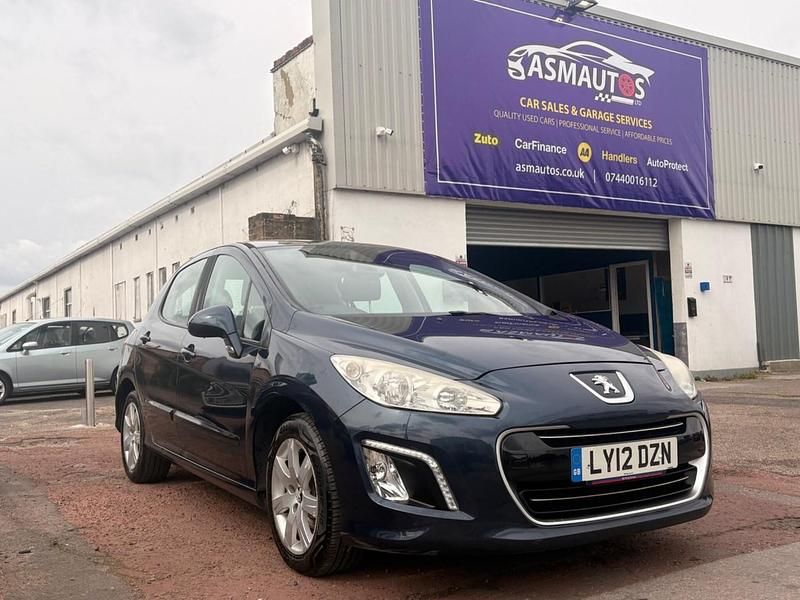 Used Peugeot 308 Active 98 HP (72 kW) 2012 Blue Hatchback