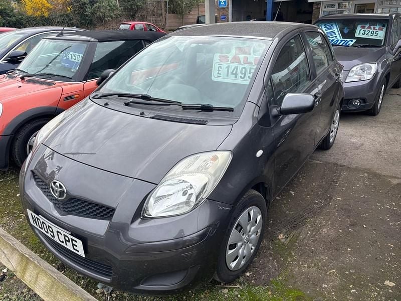 Used Toyota Yaris 2009 Grey Hatchback