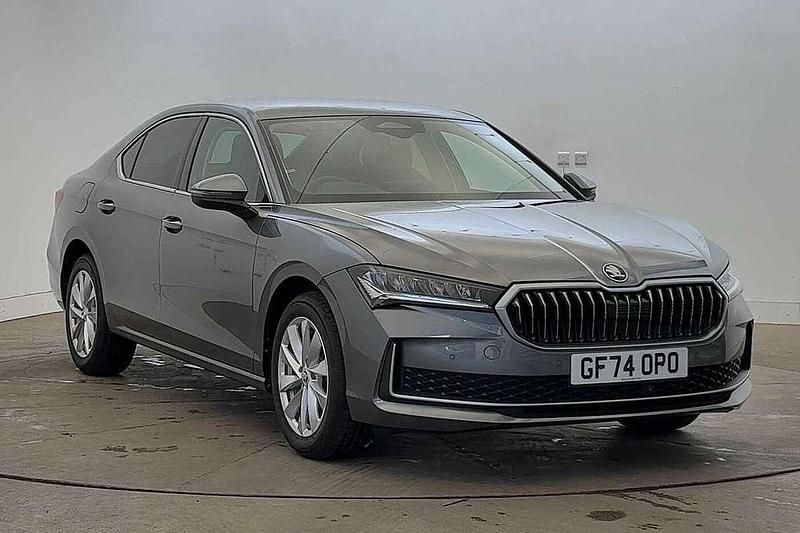 Graphite grey metallic Used 2024 Skoda Superb SE Technology Hatchback | £23,990 (Fair price) - Image 1/4
