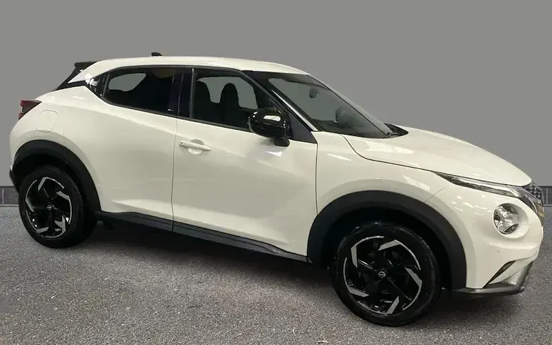 Used Nissan Juke N-Connecta 114 HP (83 kW) 2023 SUV
