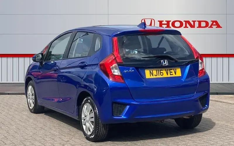 Used Honda Jazz S 102 HP (75 kW) 2017 Hatchback