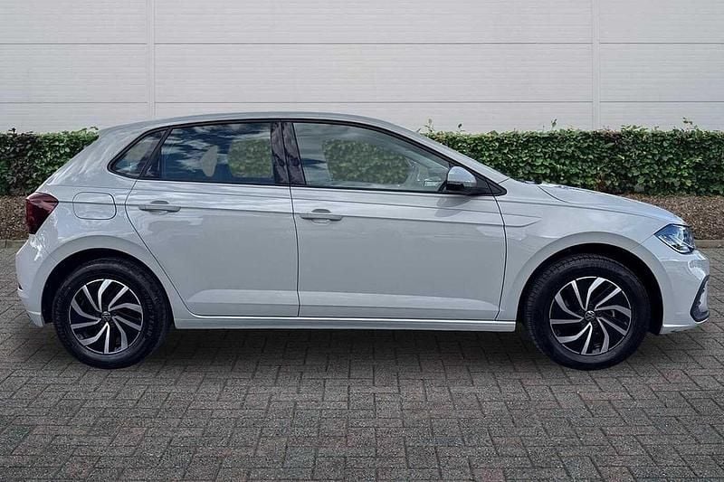 Used VW Polo Life 95 HP (69 kW) 2024 Grey Hatchback