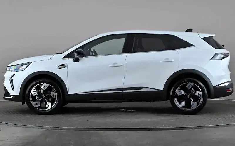 Used Renault Symbioz Techno 140 HP (102 kW) 2026 White SUV