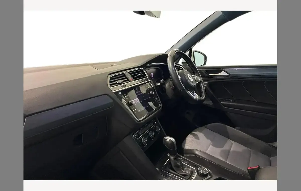 Used VW Tiguan R-line 190 HP (139 kW) 2020 White SUV
