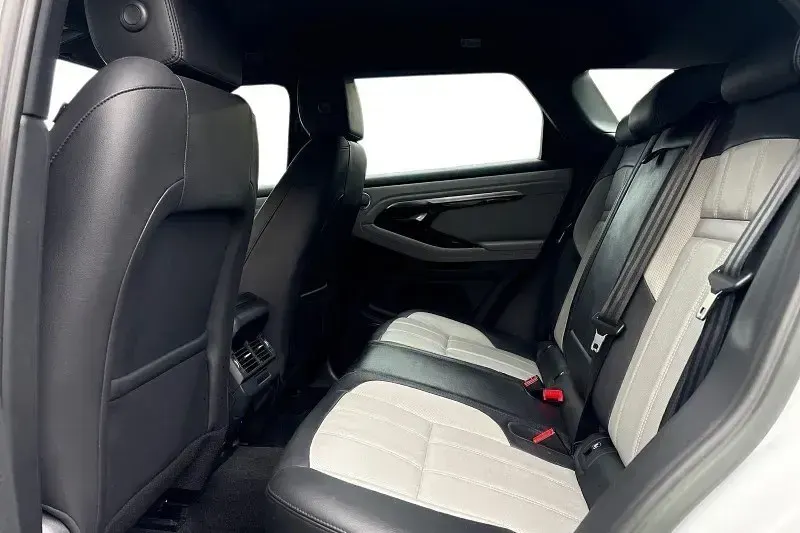 Usado Land Rover Range Rover evoque SE Dynamic 2023 Blanco SUV