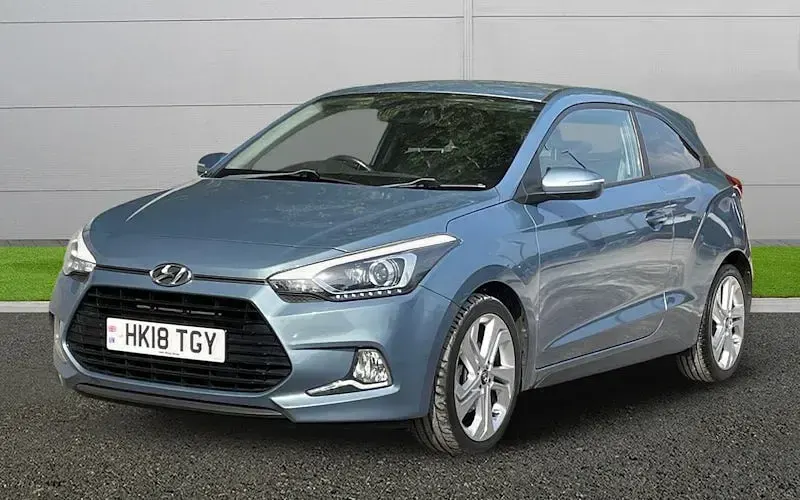 Used Hyundai i20 Premium 101 HP (74 kW) 2018 Hatchback