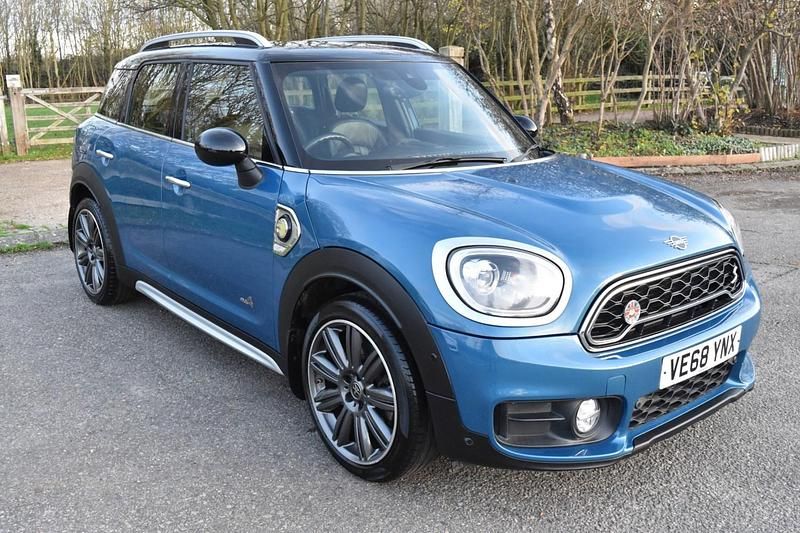 Begagnad Mini Cooper S 224 HK (164 kW) 2019 Blå Halvkombi