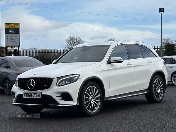 Used Mercedes GLC220 AMG line 2019 White Estate