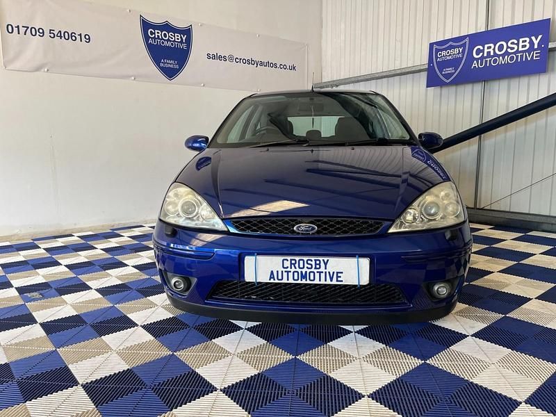 Used Ford Focus ST 2004 Blue Hatchback