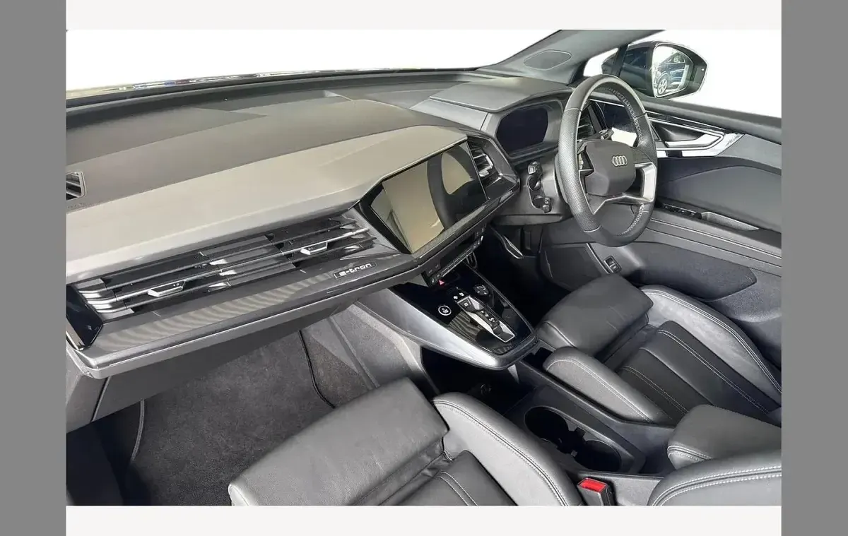 Used Audi Q4 e-tron S-Line 210 kW (286 HP) 2024 Blue SUV