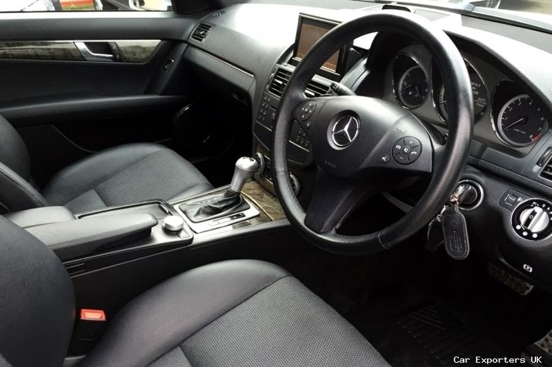 Used Mercedes C200 184 HP (135 kW) 2009 Sedan